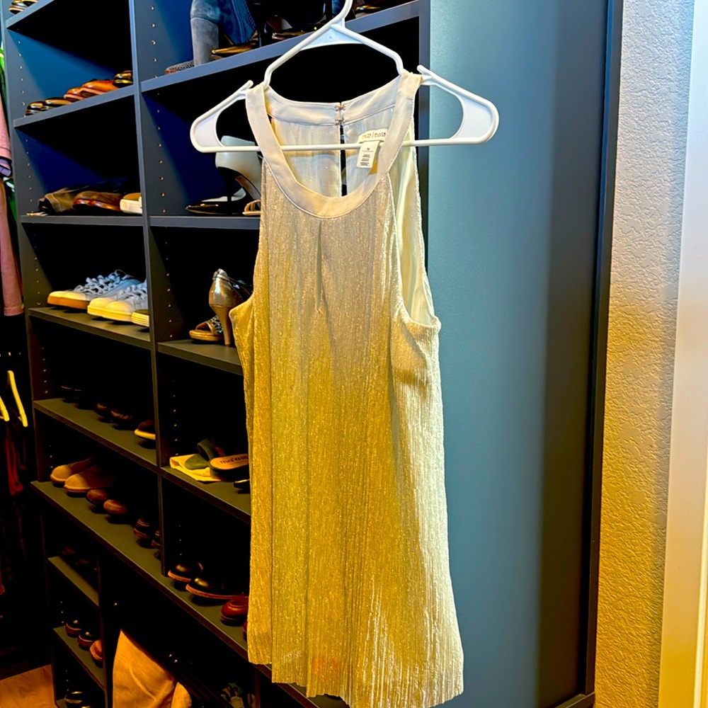 White House Black market top